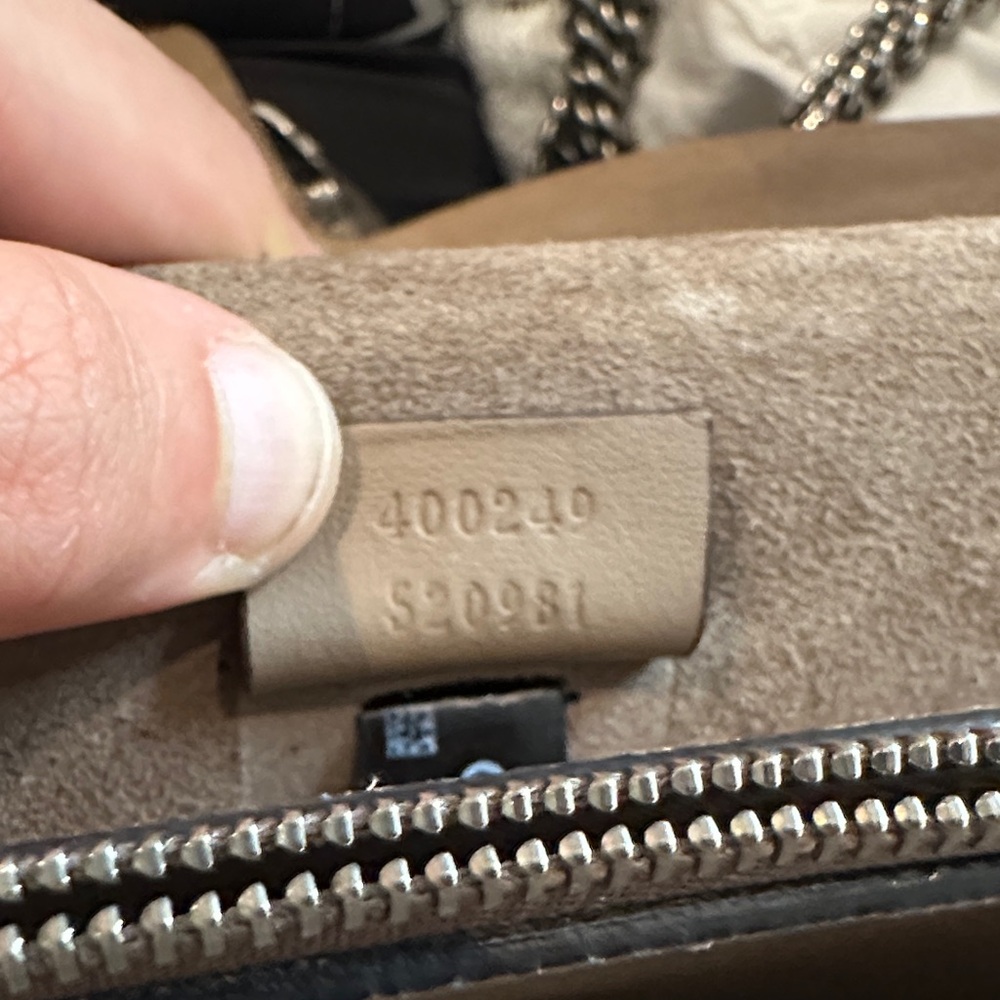 GUCCI Dionysus GG Medium Shoulder Bag - Picture 3 of 7